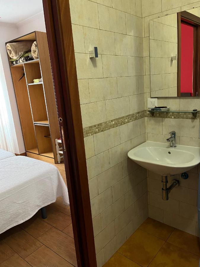 Pension A Pedra Думбрія Екстер'єр фото